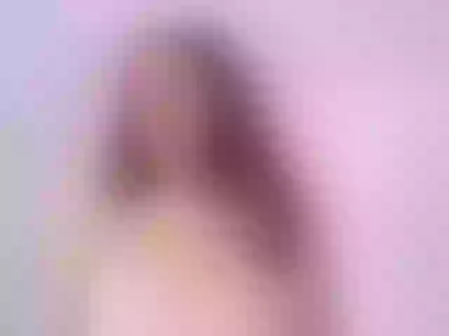 Live sex webcam photo for miaqueen021 #292016686