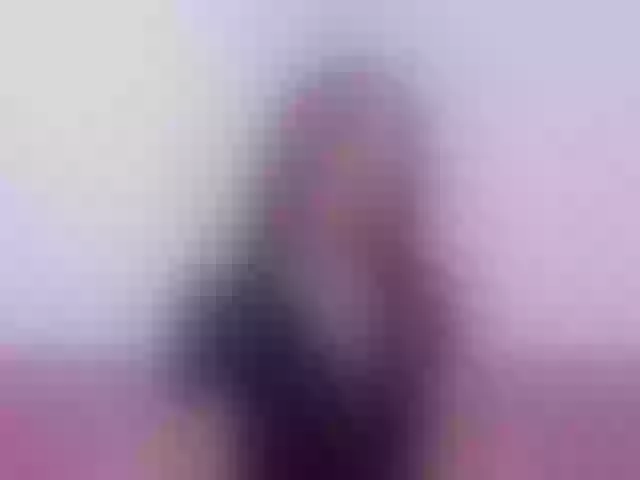 Live sex webcam photo for miaqueen021 #292021464