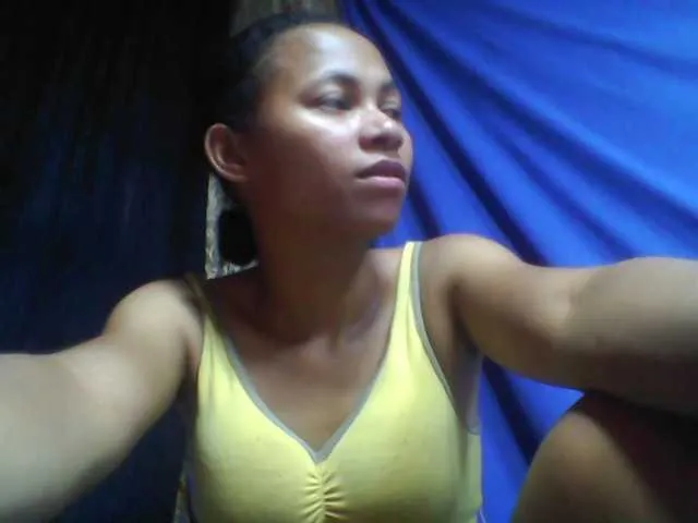 Live sex webcam photo for miaramode #277540216