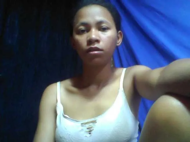 Live sex webcam photo for miaramode #277669697