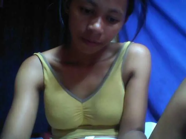 Live sex webcam photo for miaramode #277691072