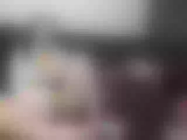 Live sex webcam photo for miavox #277549892