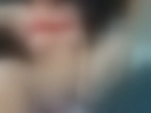 Live sex webcam photo for miavox #277908099