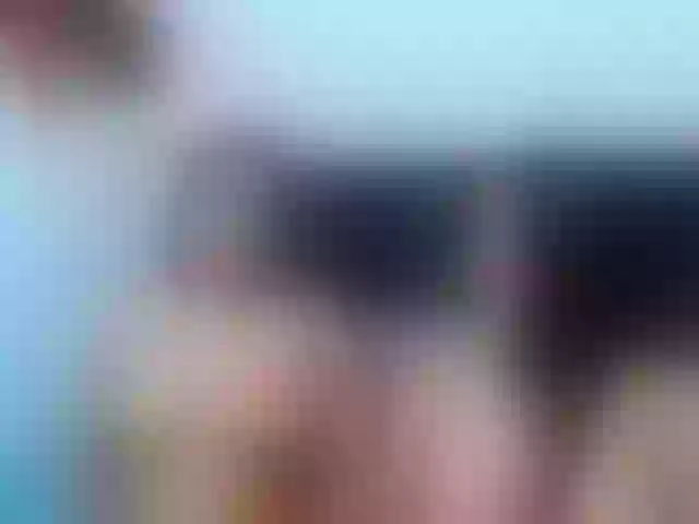 Live sex webcam photo for miaxnoah #271932424
