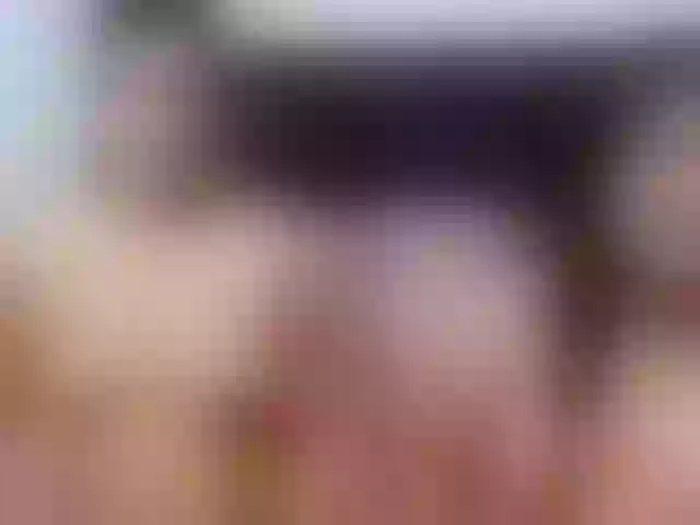 Live sex webcam photo for miaxnoah #272221678