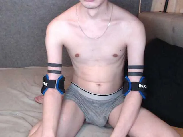 Live sex webcam photo for michael-danymans #292502700