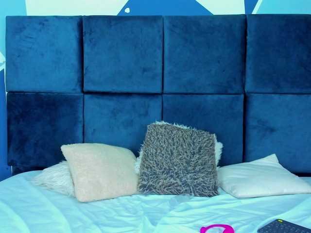 Live sex webcam photo for michell-zi #277764292