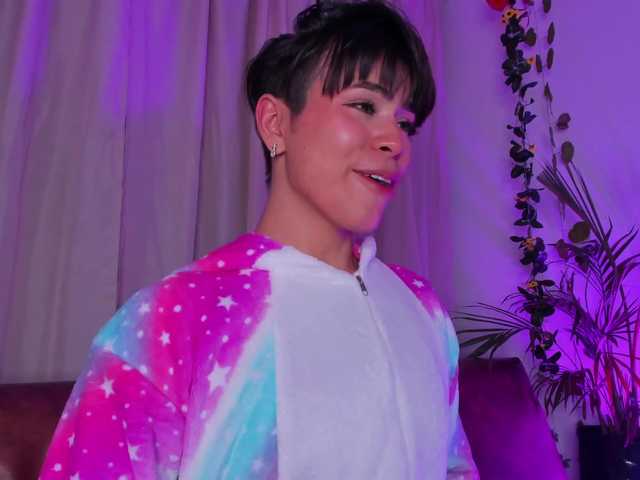 Live sex webcam photo for michell-zi #291658845