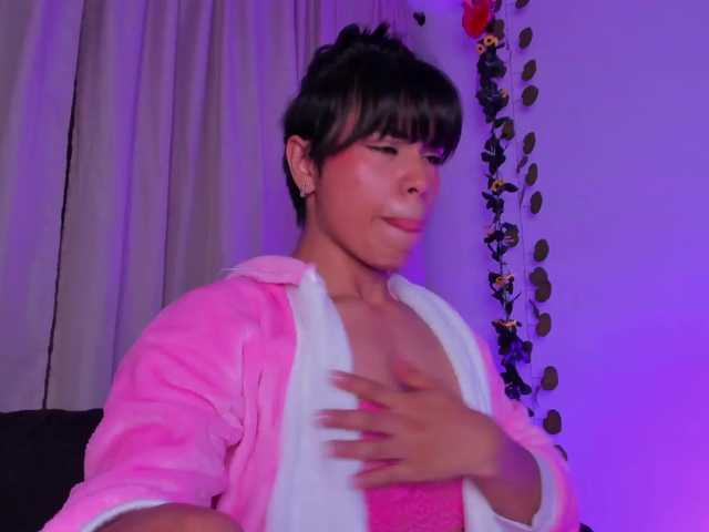 Live sex webcam photo for michell-zi #292046721