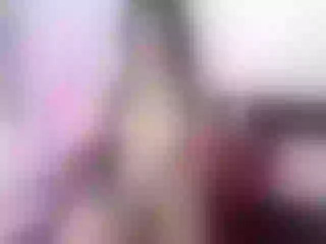 Live sex webcam photo for michellesex45 #291579857
