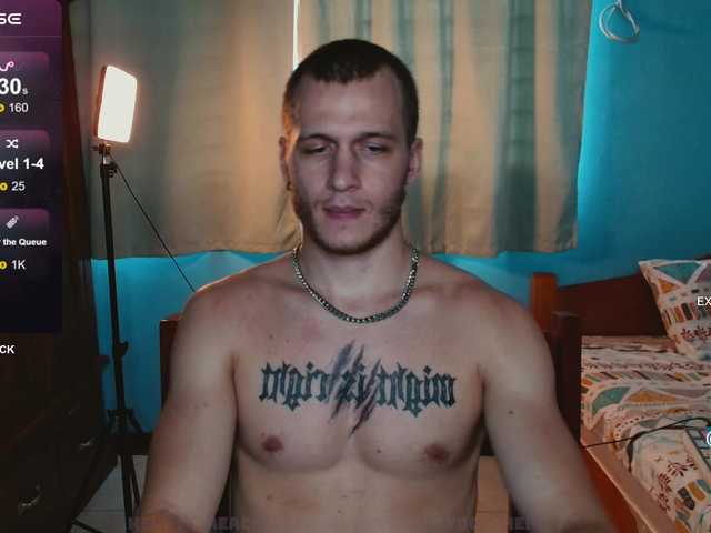 Live sex webcam photo for mickey-pict #283964548