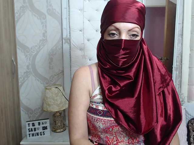 Live sex webcam photo for mijal-queen #272977027