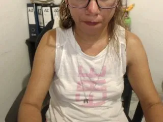 Live sex webcam photo for mikahlatin #143828353