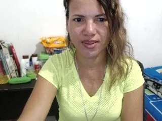 Live sex webcam photo for mikahlatin #145009160