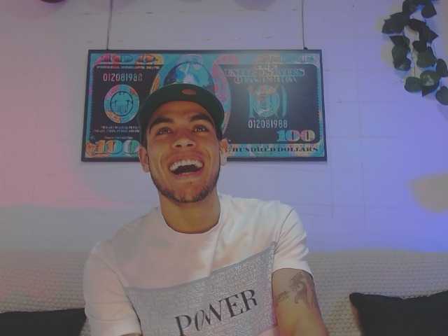 Live sex webcam photo for mikescooth #288567564