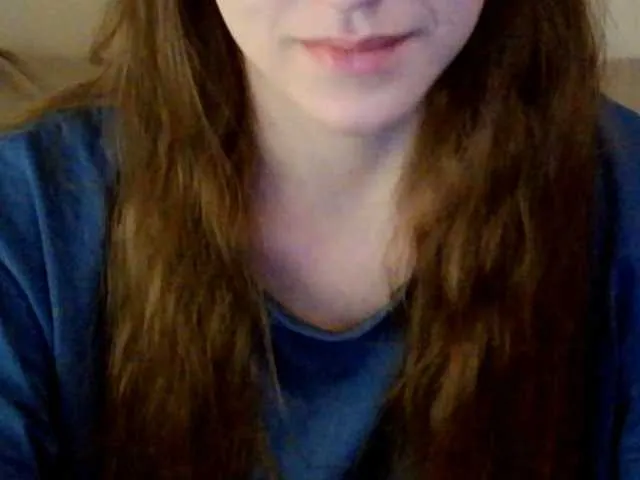 Live sex webcam photo for mikkirsan1 #290381032