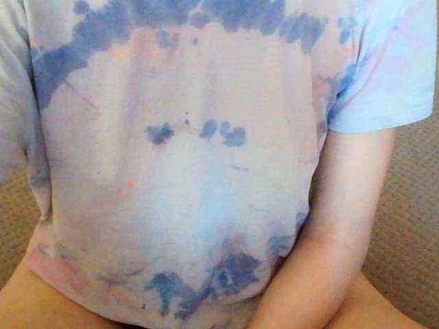 Live sex webcam photo for mikkirsan1 #290738057