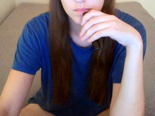 Live sex webcam photo for mikkirsan1 #291465980