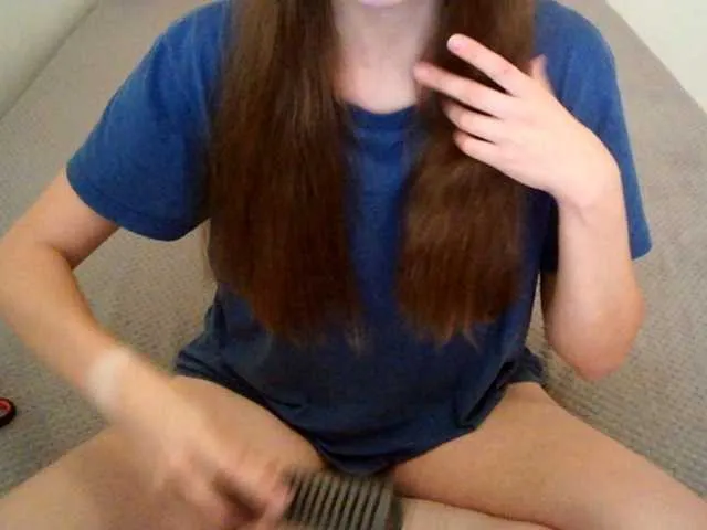 Live sex webcam photo for mikkirsan1 #291601735