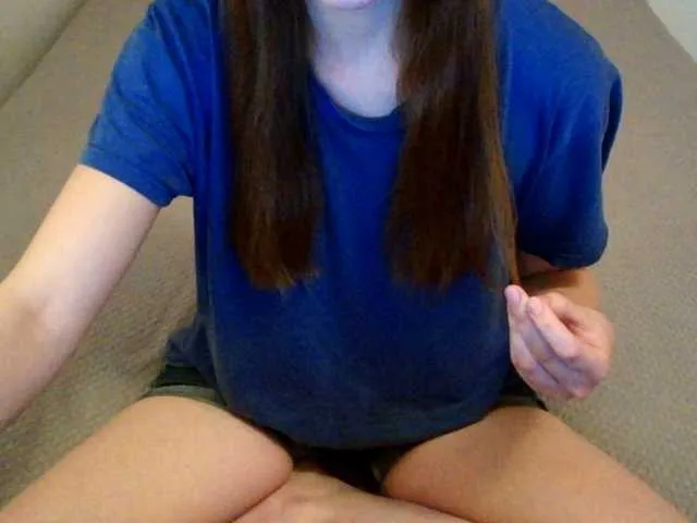 Live sex webcam photo for mikkirsan1 #292114343