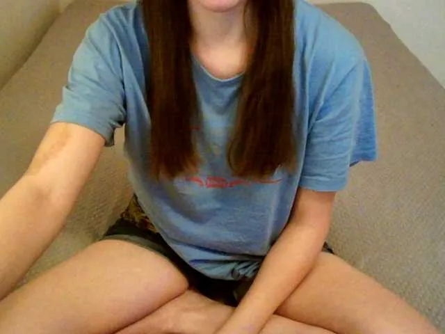 Live sex webcam photo for mikkirsan1 #292194939