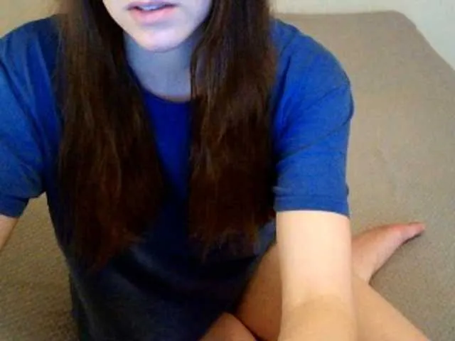 Live sex webcam photo for mikkirsan1 #292200323