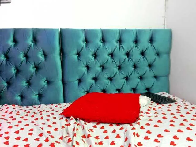 Live sex webcam photo for mikoto-urab #290397102