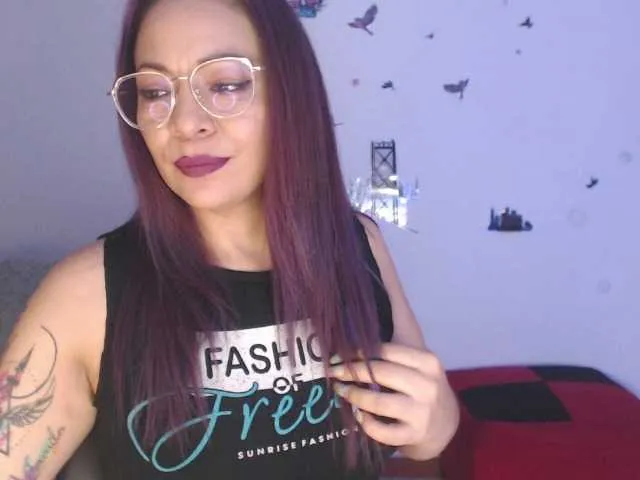 Live sex webcam photo for mila-owenss #275688804