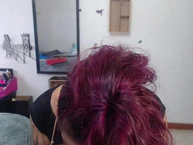 Live sex webcam photo for mila-owenss #276057381