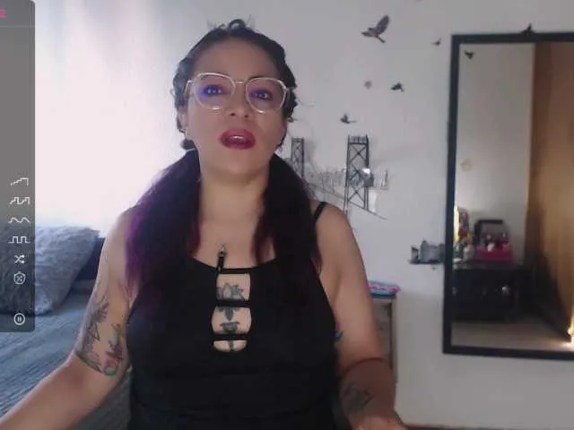 Live sex webcam photo for mila-owenss #276291802