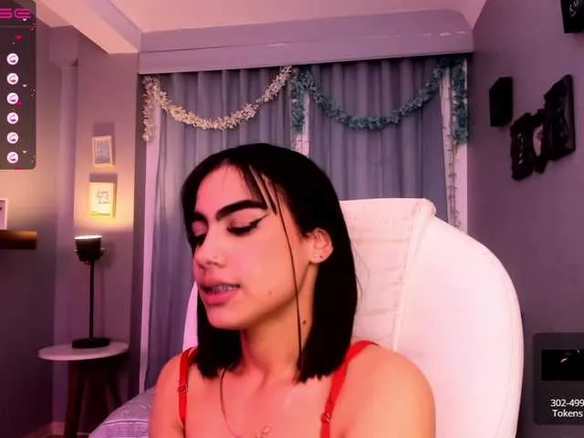 Live sex webcam photo for mila-snow #275512221