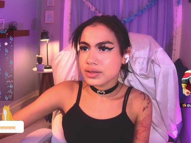 Live sex webcam photo for mila-snow #276692814