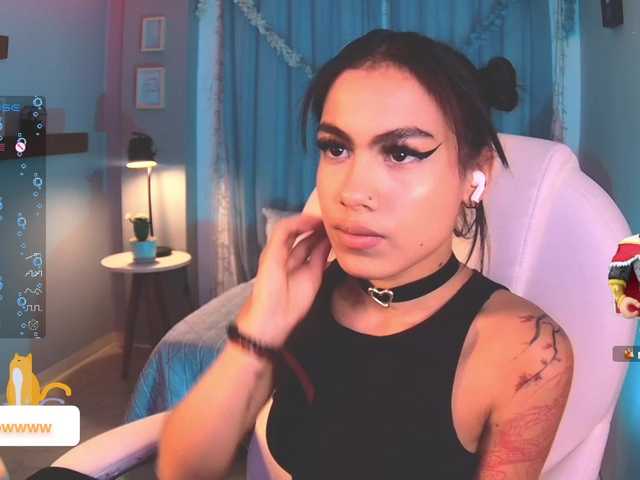 Live sex webcam photo for mila-snow #276698818