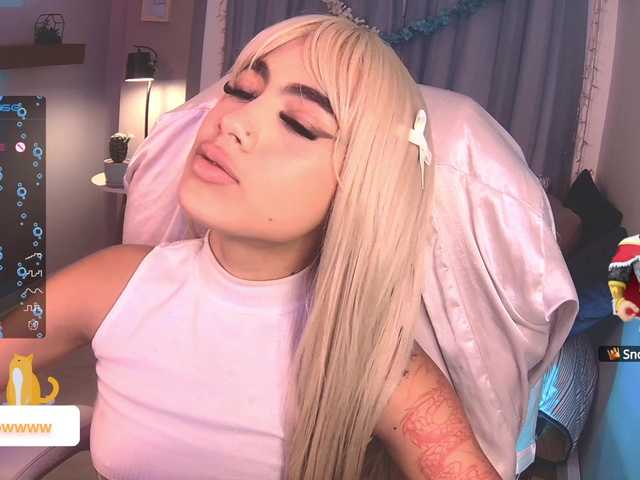 Live sex webcam photo for mila-snow #276762934