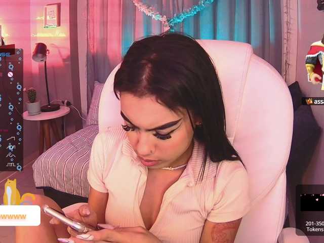 Live sex webcam photo for mila-snow #276834656