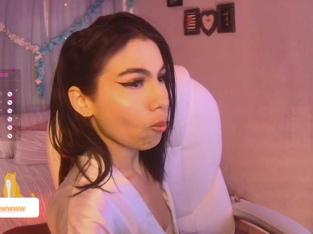 Live sex webcam photo for mila-snow #276895460