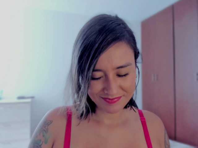 Live sex webcam photo for milagrey1 #290489052