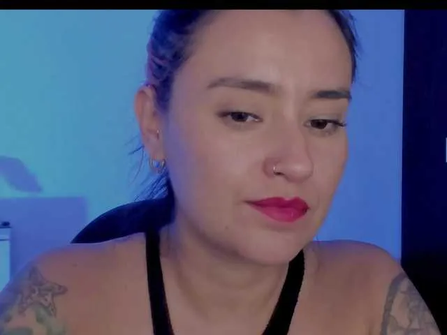 Live sex webcam photo for milagrey1 #291489365