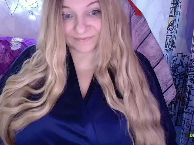 Live sex webcam photo for milaya5 #290803251