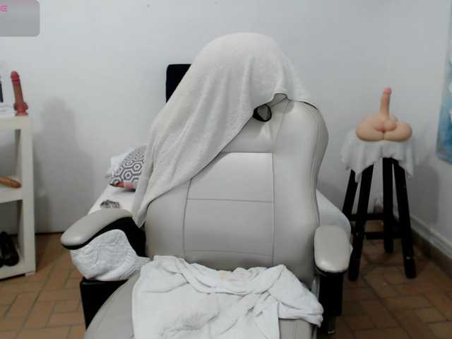 Live sex webcam photo for milf-hot29 #290733241