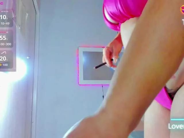 Live sex webcam photo for milfhorny69 #291669465