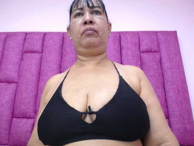 Live sex webcam photo for milfpleasure1 #292033709