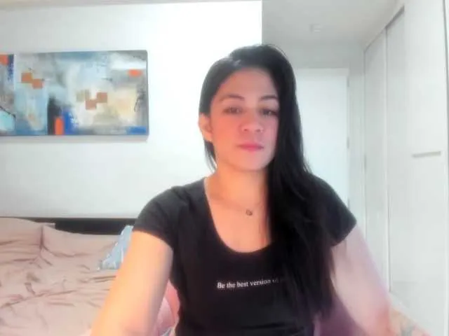 Live sex webcam photo for milkaDee #291214569