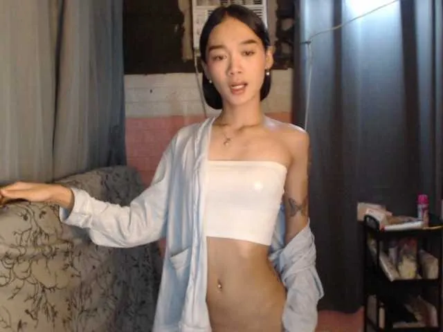 Live sex webcam photo for milkycams #290726434