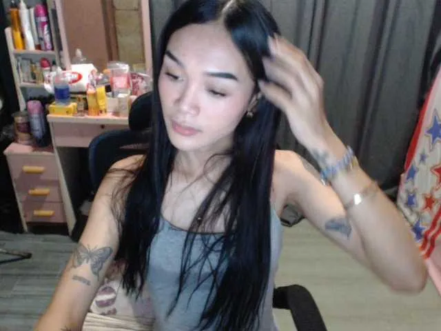 Live sex webcam photo for milkycams #291458740