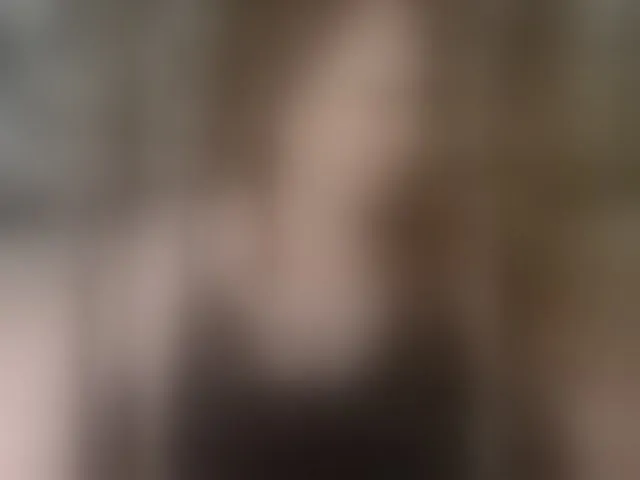 Live sex webcam photo for milli1983 #293379067