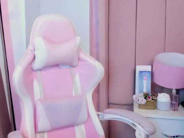 Live sex webcam photo for millyherder #291006217