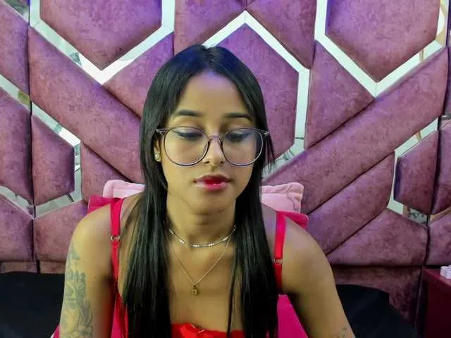 Live sex webcam photo for millyprint #291019444