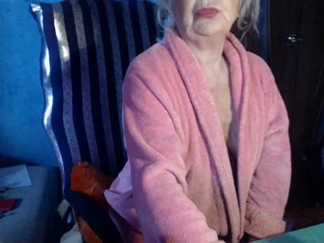 Live sex webcam photo for milo4ka77 #274611470