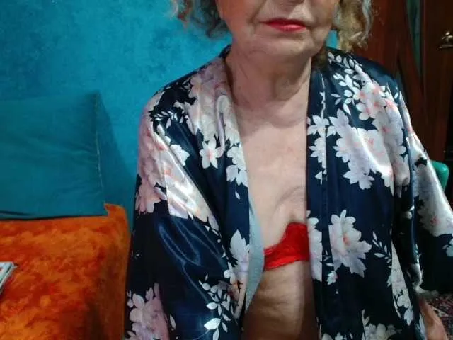 Live sex webcam photo for milo4ka77 #291594010